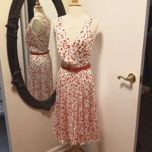 Eva Franco Heart Print Dress Size 2 Sleeveless Pleated from Movie